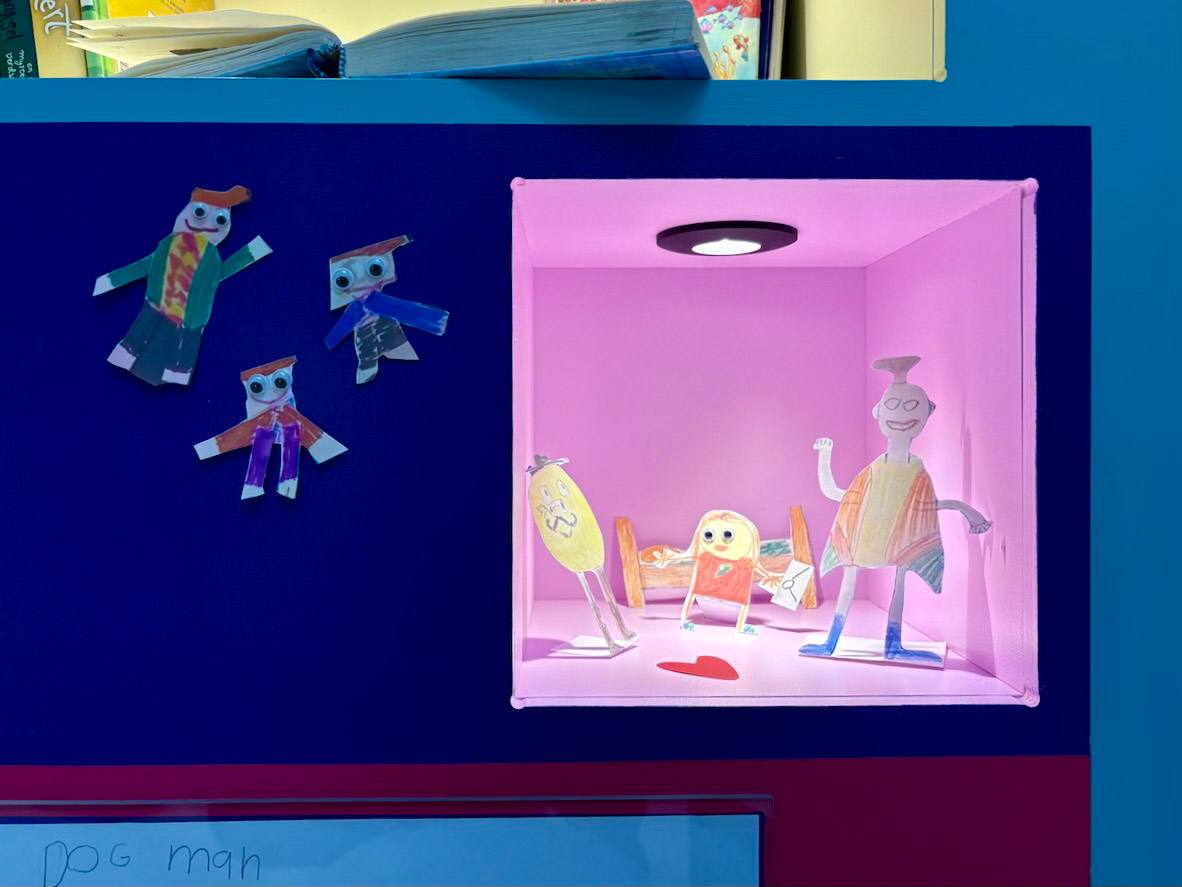 Kinderbibliotheek boekenkast Kindcentrum Siddeburen door Studio Peter Musschenga